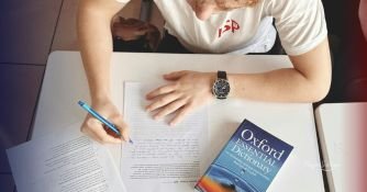 Unlock The Power Of English Grammar Lessons Dive into expert-led English grammar lessons to refine your writing and speaking. Start improving your grammar today for professional success!