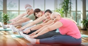 Fitness Tips For Women: 12 Ways To Boost Energy Fast Group of women training together, fitness tips for women routine